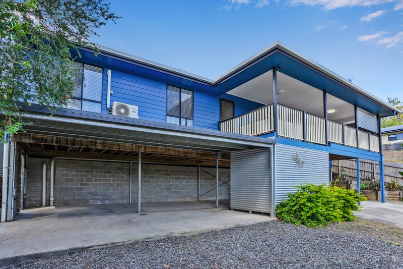 Photo - 19 Flounder Crescent, Toolooa QLD 4680 - Image 2