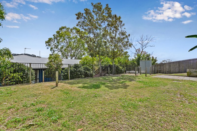 Photo - 19 Flounder Crescent, Toolooa QLD 4680 - Image 17