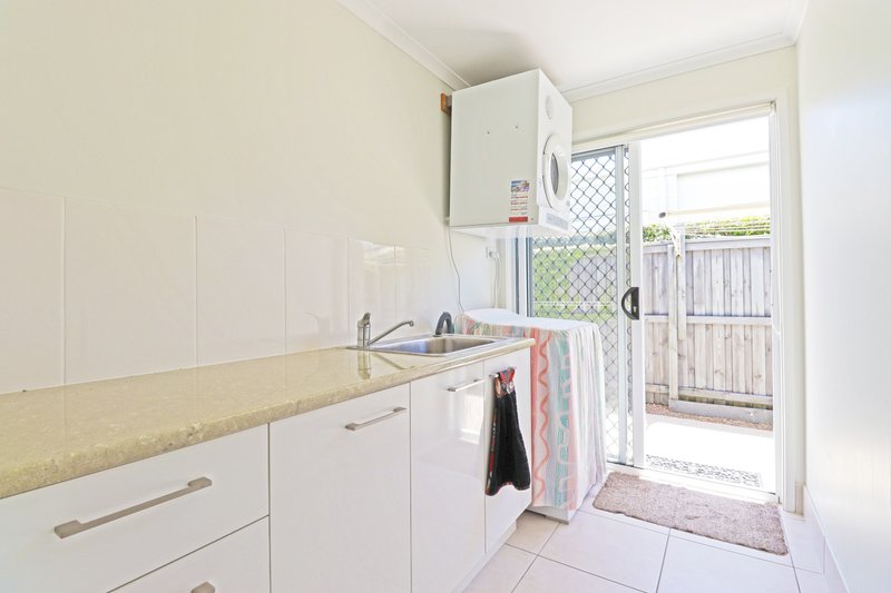 Photo - 19 Foreshore Court, Dicky Beach QLD 4551 - Image 12