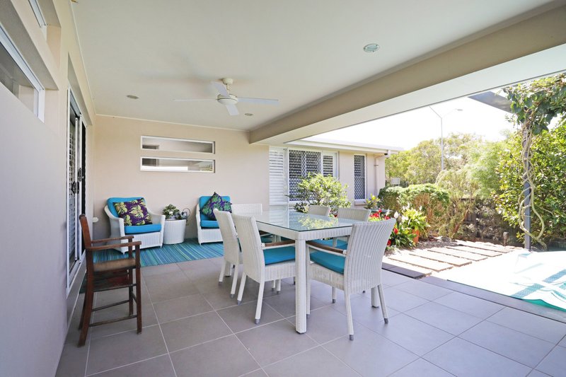 Photo - 19 Foreshore Court, Dicky Beach QLD 4551 - Image 13