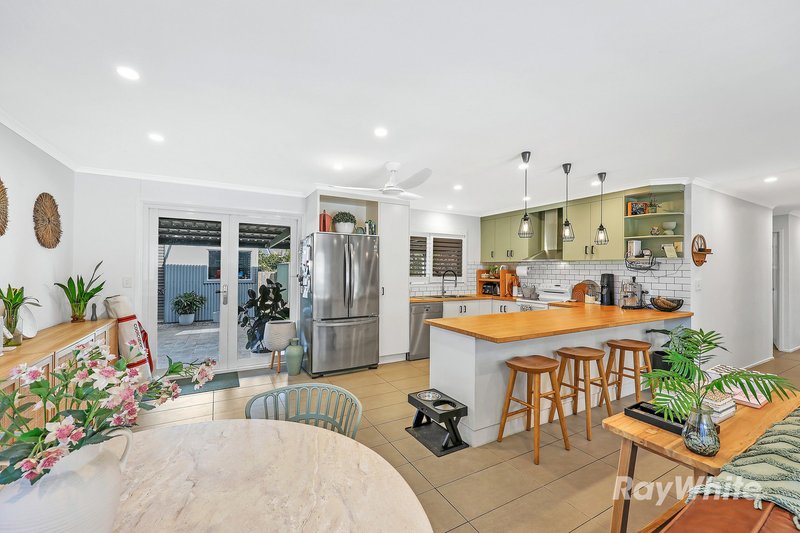Photo - 19 Foreshore Parade, Bargara QLD 4670 - Image 8