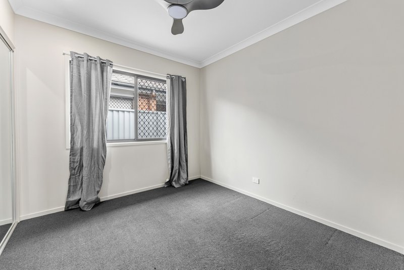 Photo - 19 Fortuitous Street, Morayfield QLD 4506 - Image 11