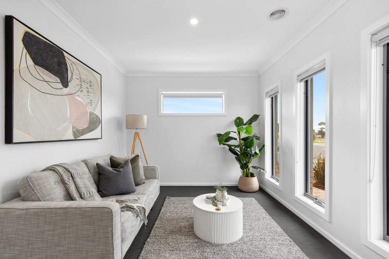 Photo - 19 Fragrant Drive, Lara VIC 3212 - Image 6