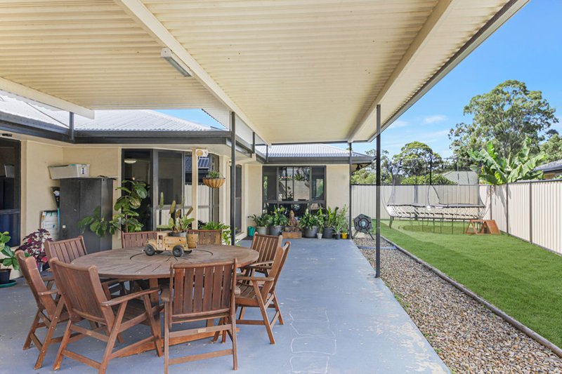 Photo - 19 Franzin Drive, Cashmere QLD 4500 - Image 26