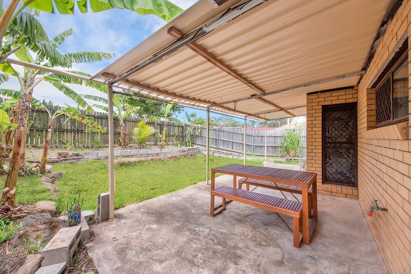 Photo - 19 Freesia Street, Macgregor QLD 4109 - Image 8