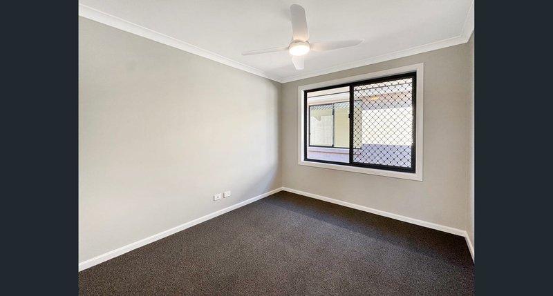 Photo - 19 Frontier Drive, Ripley QLD 4306 - Image 4