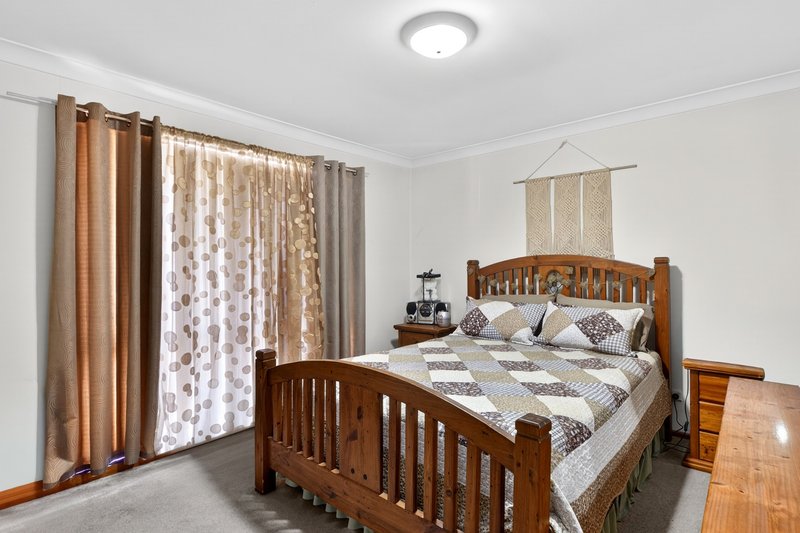 Photo - 1/9 Fuchsia Crescent, Macquarie Fields NSW 2564 - Image 7