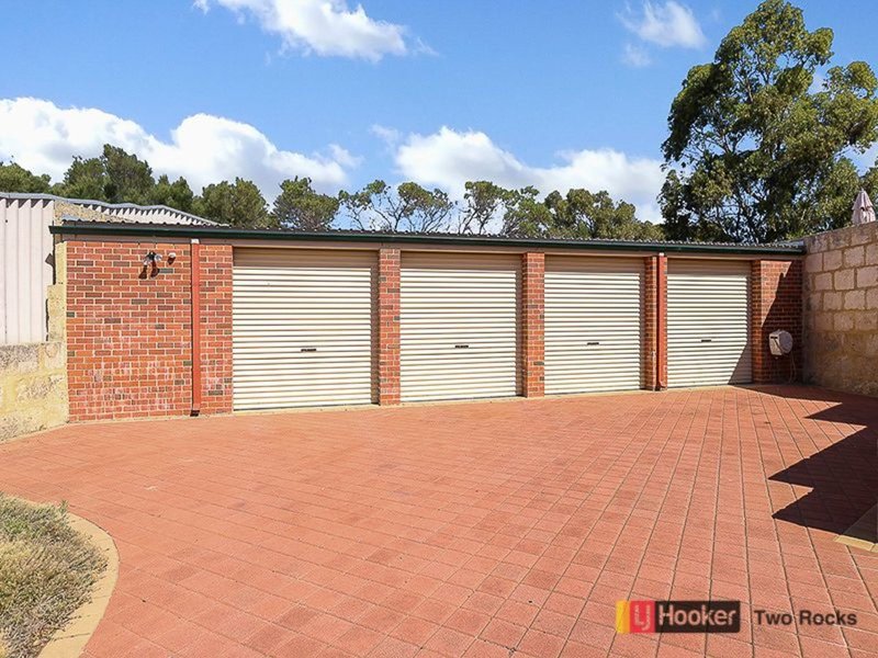 Photo - 19 Galleon Place, Yanchep WA 6035 - Image 4