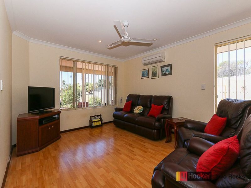 Photo - 19 Galleon Place, Yanchep WA 6035 - Image 6