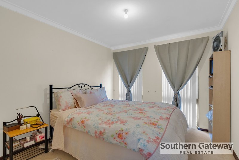 Photo - 19 Galliers Avenue, Armadale WA 6112 - Image 8