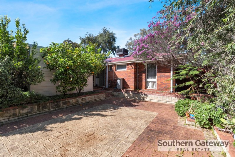 Photo - 19 Galliers Avenue, Armadale WA 6112 - Image 20