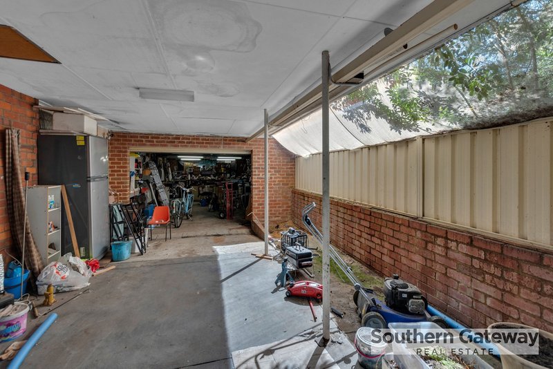 Photo - 19 Galliers Avenue, Armadale WA 6112 - Image 21