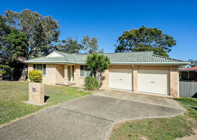 19 Gannet Crescent, Old Bar NSW 2430