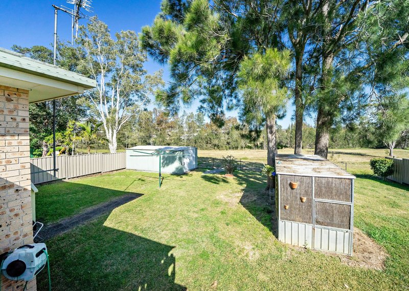 Photo - 19 Gannet Crescent, Old Bar NSW 2430 - Image 2