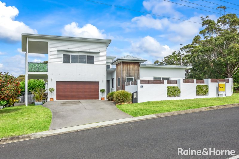 19 Garside Road, Mollymook Beach NSW 2539