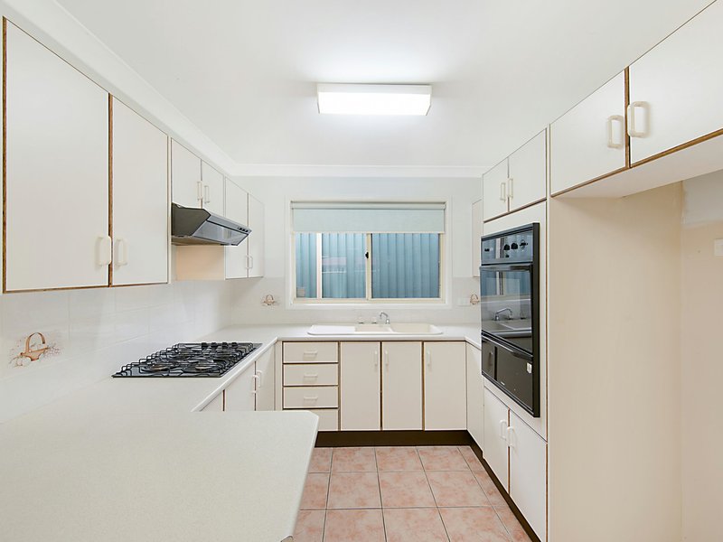 Photo - 19 Gavin Way, Lake Haven NSW 2263 - Image 4