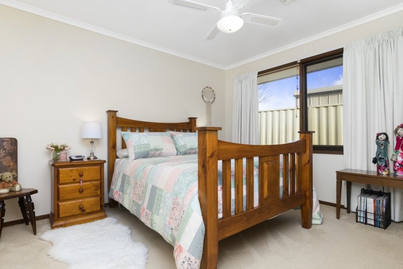 Photo - 19 Gaye Court, Hoppers Crossing VIC 3029 - Image 14