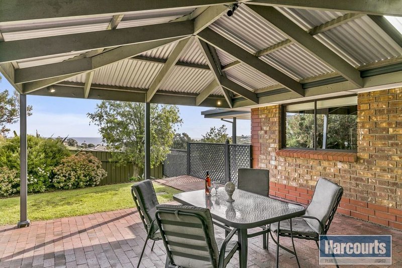 Photo - 19 Genoa Court, Hallett Cove SA 5158 - Image 14