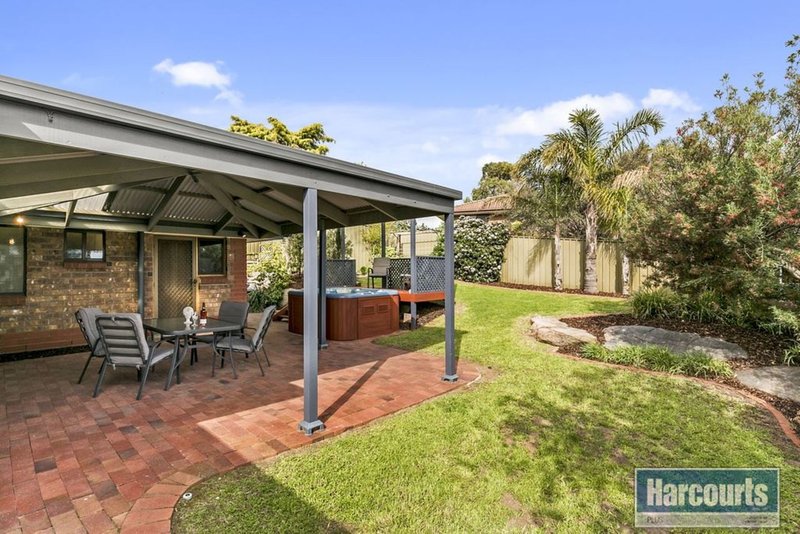 Photo - 19 Genoa Court, Hallett Cove SA 5158 - Image 15