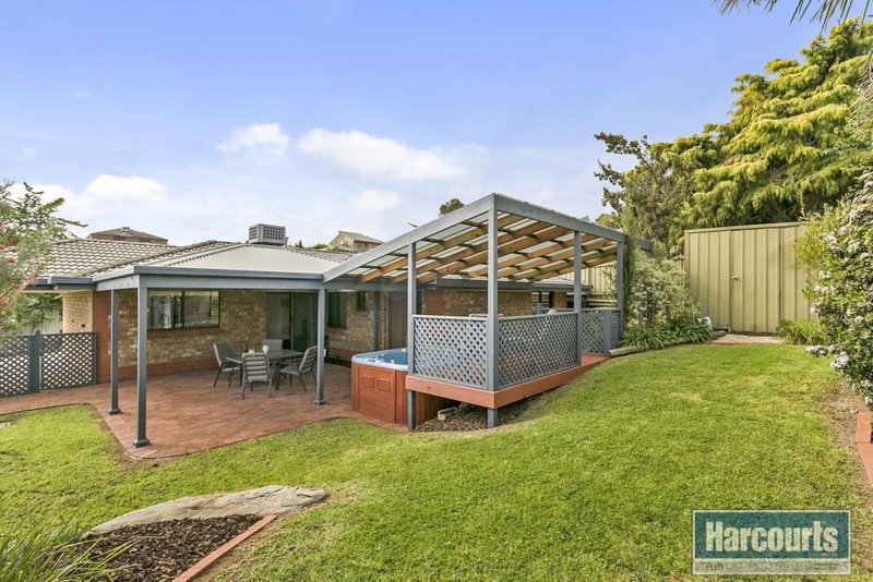 Photo - 19 Genoa Court, Hallett Cove SA 5158 - Image 16