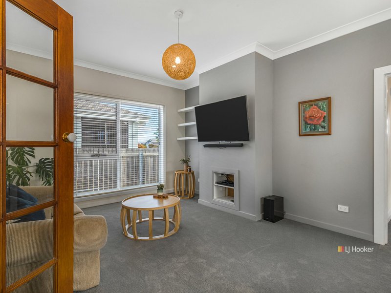 Photo - 19 George Street, Devonport TAS 7310 - Image 4