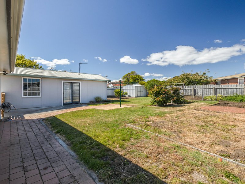 Photo - 19 George Street, Devonport TAS 7310 - Image 15