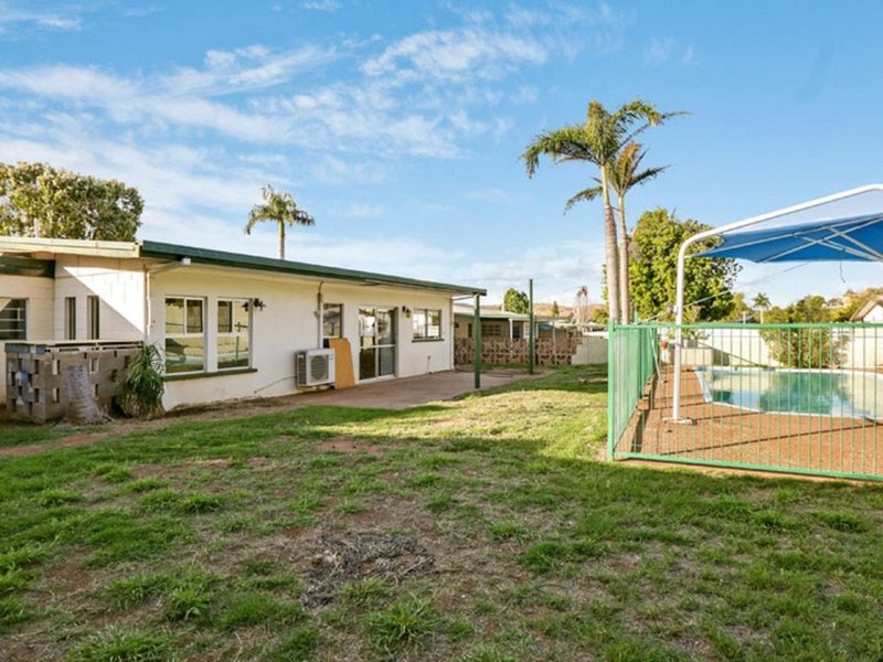 Photo - 19 George Street, Mount Isa QLD 4825 - Image 17