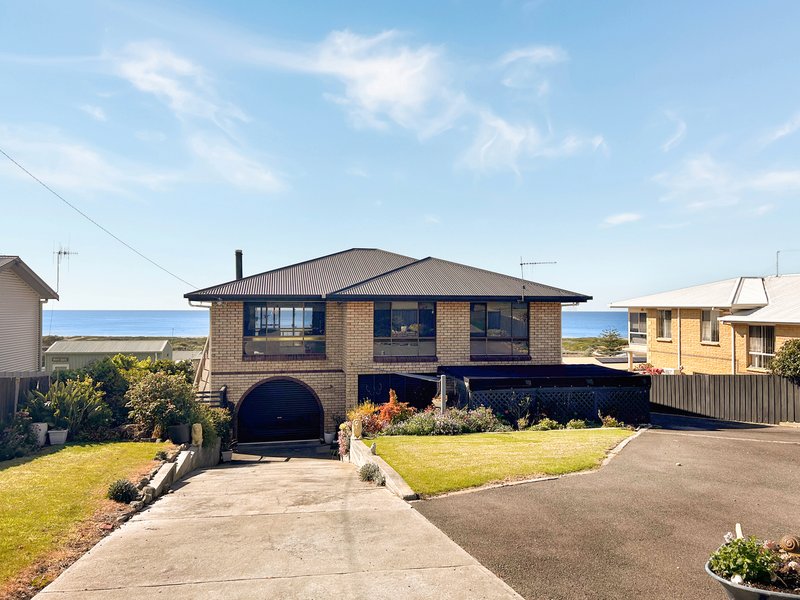 19 George Street, Scamander TAS 7215