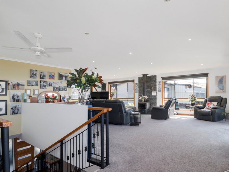 Photo - 19 George Street, Scamander TAS 7215 - Image 7