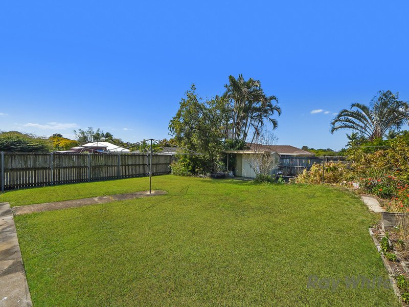 Photo - 19 Geraint Street, Bracken Ridge QLD 4017 - Image 4