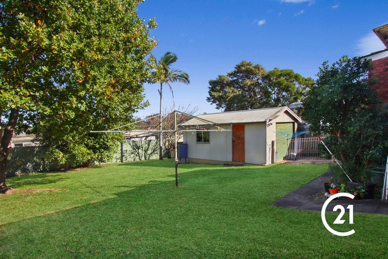 Photo - 19 Gideon Street, Winston Hills NSW 2153 - Image 5