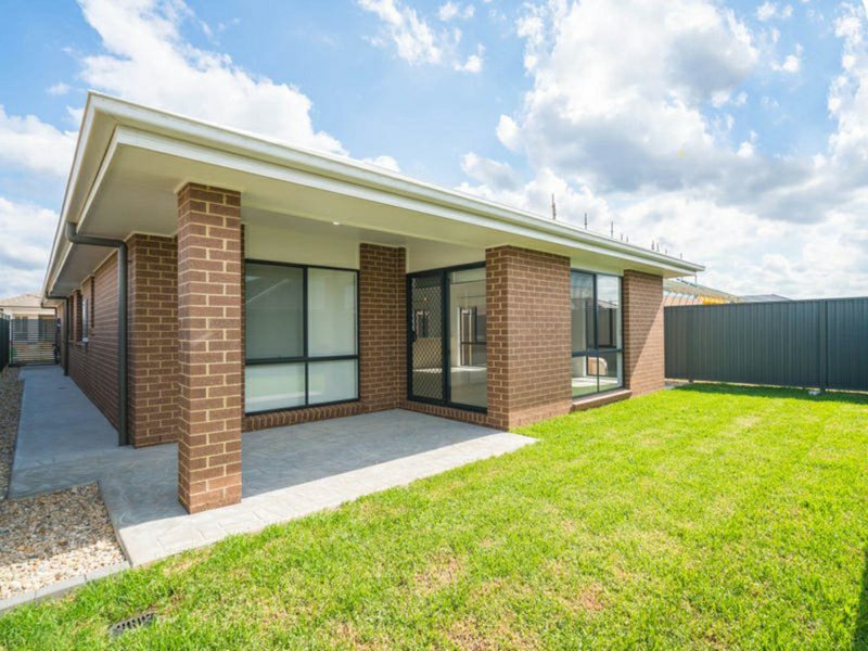 Photo - 19 Gill Street, Cobbitty NSW 2570 - Image 7