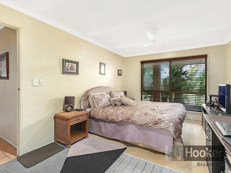 Photo - 19 Gladiolus Court, Hollywell QLD 4216 - Image 8