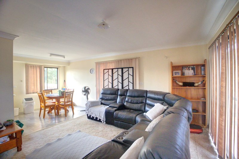 Photo - 19 Gladstone Road, Sadliers Crossing QLD 4305 - Image 4