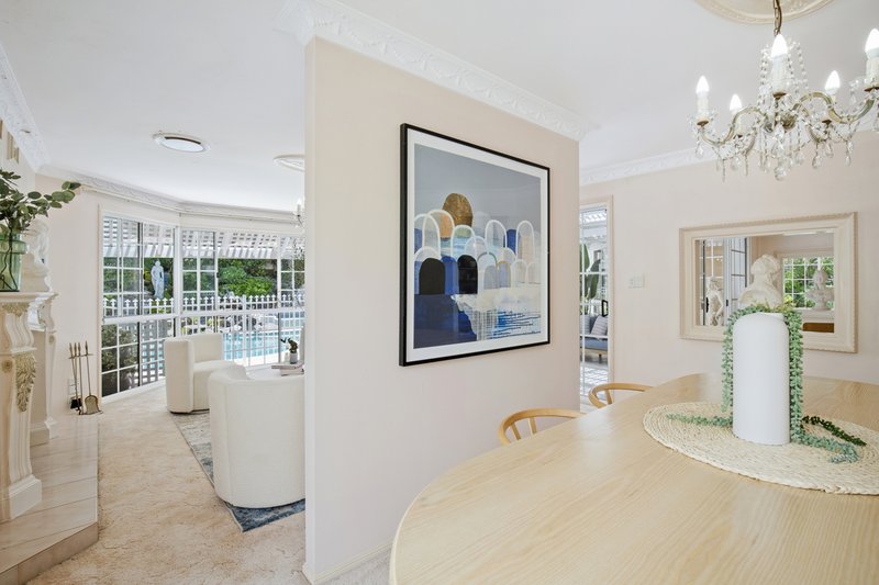 Photo - 19 Glen Iris Place, Robina QLD 4226 - Image 4