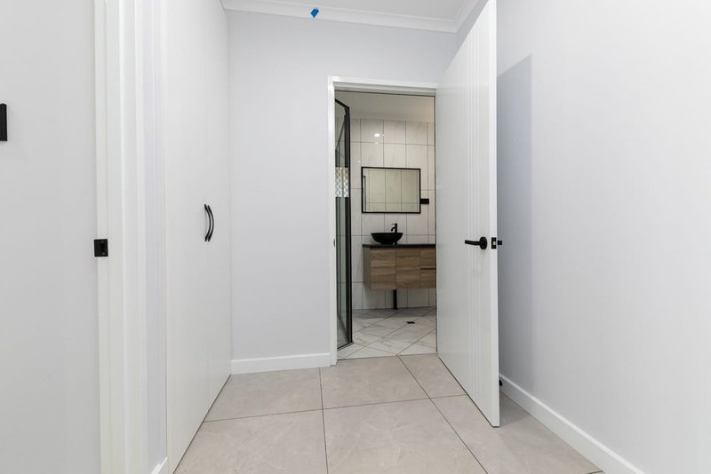 Photo - 1/9 Gleneagles Crescent, Marrara NT 0812 - Image 7