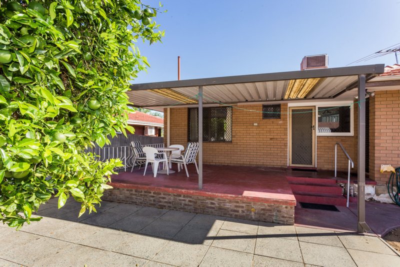 Photo - 19 Goffe Street, Spearwood WA 6163 - Image 11