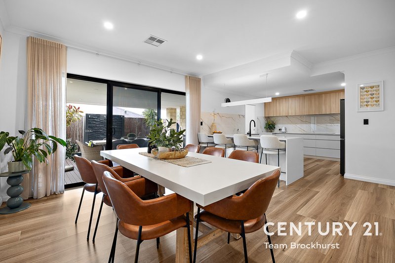 Photo - 19 Goodison Close, Baldivis WA 6171 - Image 1