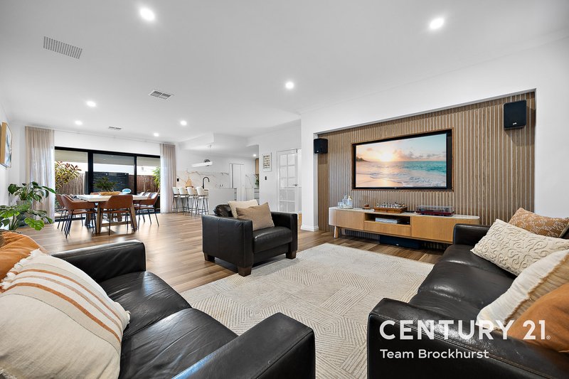 Photo - 19 Goodison Close, Baldivis WA 6171 - Image 13