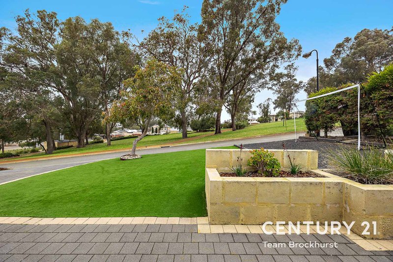 Photo - 19 Goodison Close, Baldivis WA 6171 - Image 34
