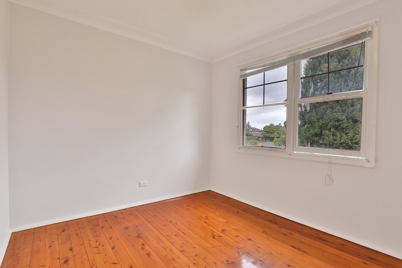 Photo - 19 Gordon Avenue, Castle Hill NSW 2154 - Image 8