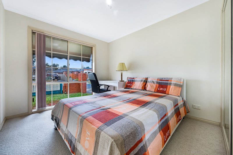 Photo - 1/9 Gordon Avenue, Oakleigh East VIC 3166 - Image 5