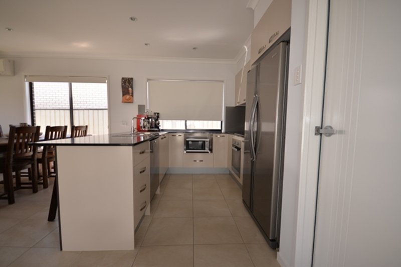 Photo - 19 Grace Crescent, Narangba QLD 4504 - Image 12