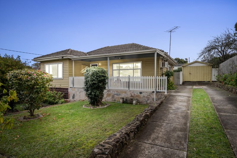 Photo - 19 Gracehill Avenue, Burwood VIC 3125 - Image 2