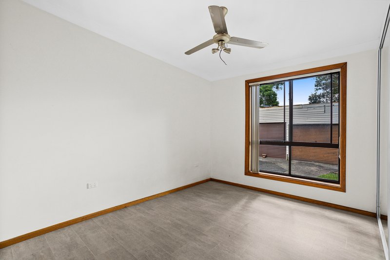 Photo - 19 Grasmere Street, Mount Saint Thomas NSW 2500 - Image 7