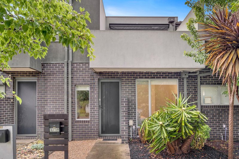 19 Grattan Cove, Craigieburn VIC 3064