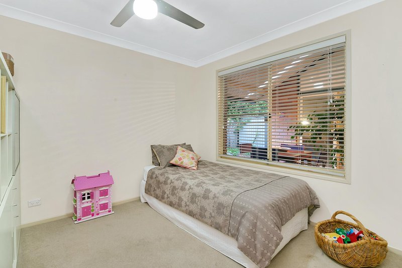 Photo - 19 Greenlaw Place, Eight Mile Plains QLD 4113 - Image 10