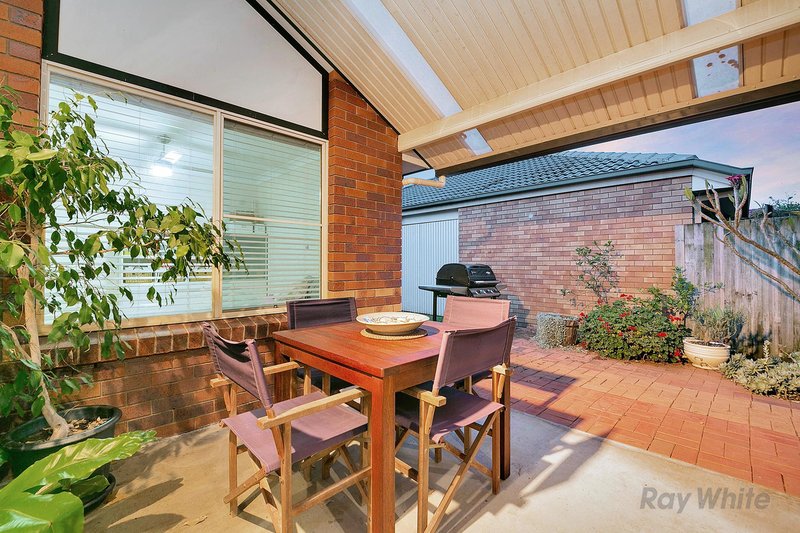 Photo - 19 Greenlaw Place, Eight Mile Plains QLD 4113 - Image 17