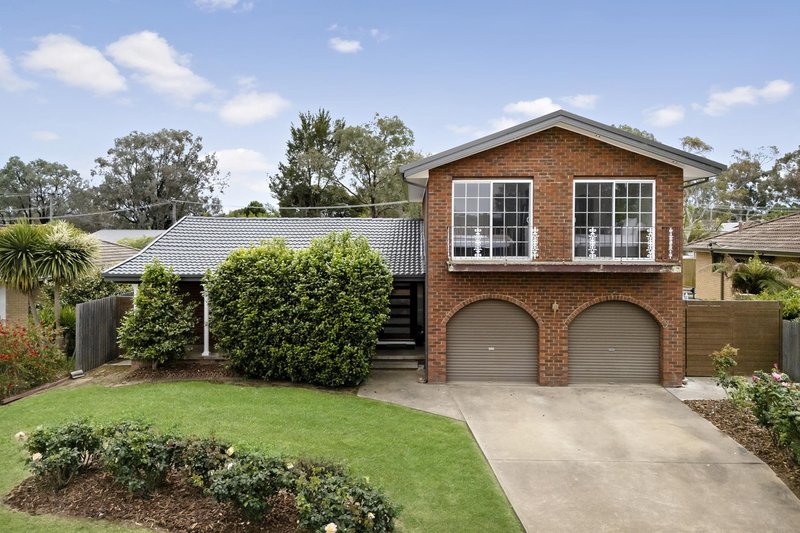 Photo - 19 Greenough Circuit, Kaleen ACT 2617 - Image 3