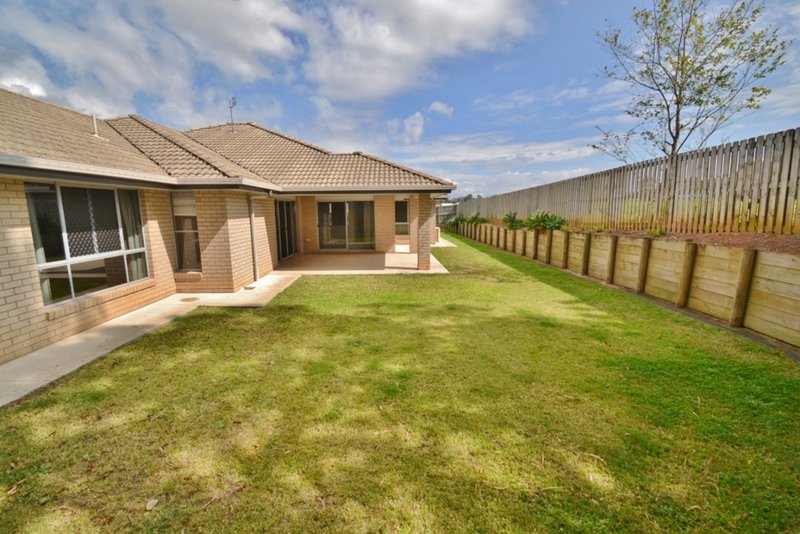 Photo - 19 Greenview Avenue, Beerwah QLD 4519 - Image 5